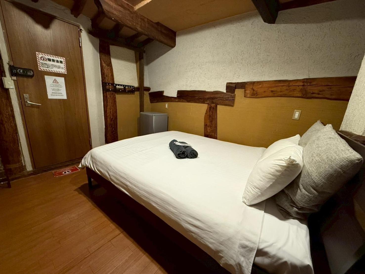 House Hostel *
